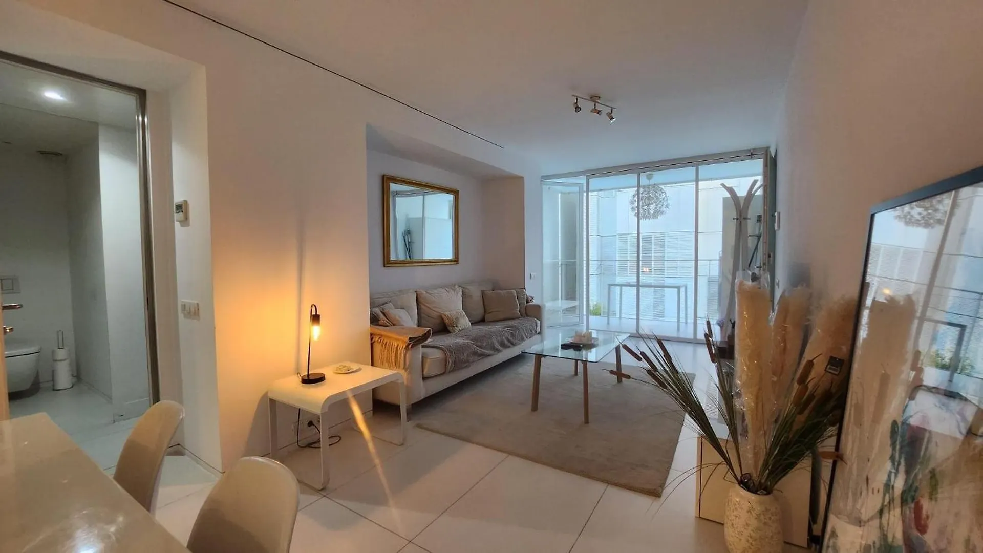 Ibiza - Apartment - Sleeps 4 - Parking - Pool 스페인