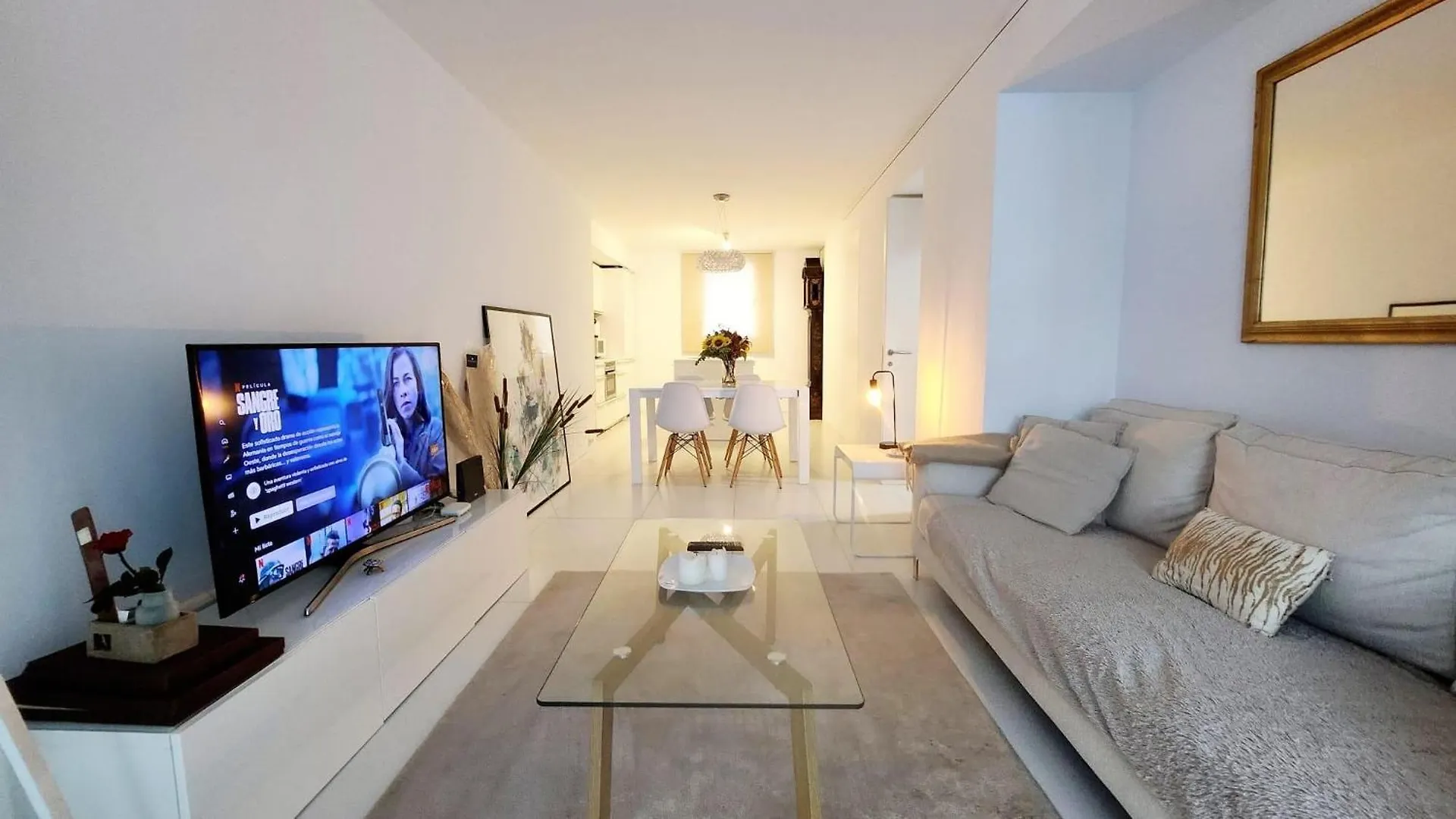 Ibiza - Apartment - Sleeps 4 - Parking - Pool 스페인